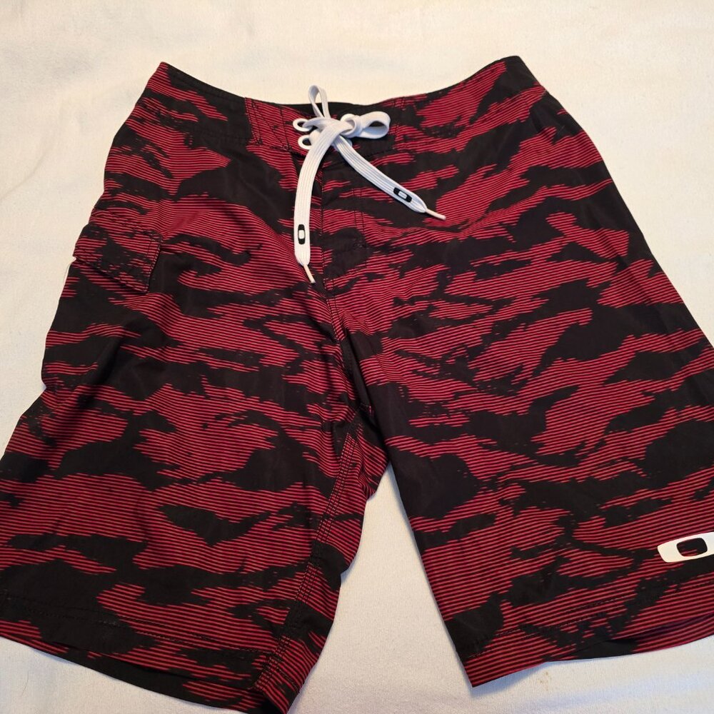 Oakley Men's Board Shorts - Black & Red Striped - Size 31